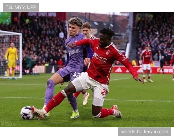 曼联近8次英超客战利物浦4平4负未尝胜绩 进攻端仅入1球 曼联近8次英超客战利物浦4平4负未尝胜绩 进攻端仅入1球